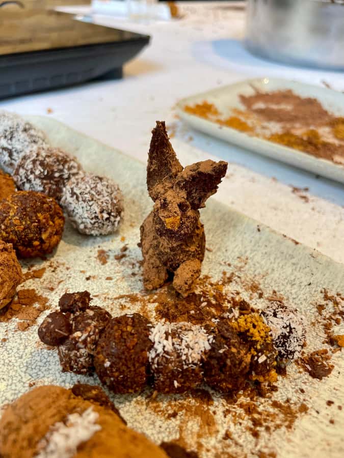 1.5h Cusco Chocolate Workshop - Truffles & Hot Chocolate - Packing your own finished truffles
