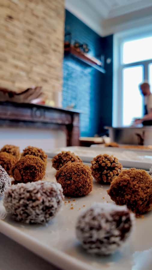 1.5h Cusco Chocolate Workshop - Truffles & Hot Chocolate - Who should book this workshop?