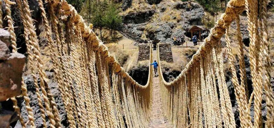 1 day excursion to Qeswachaka bridge and the 4 lagoons - Acopia Lagoon and the rhythm of the route
