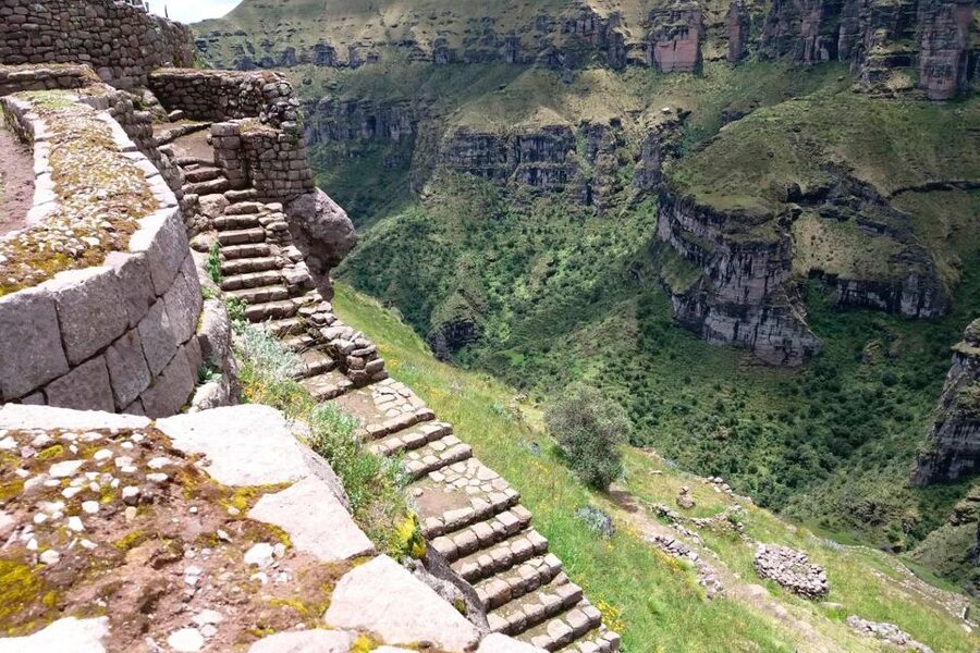 1 day excursion to Waqrapukara - Exploring the Sun Gate, terraces, and enclosures