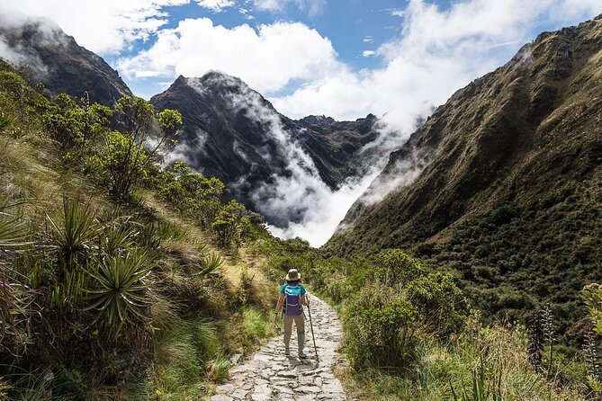 2 Day - Inca Trail to Machu Picchu - Day one, from Cusco to Chachabamba