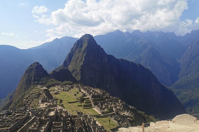 2-Day Sacred Valley Machu Picchu by Train with Llama Experience - Guide quality and the human side