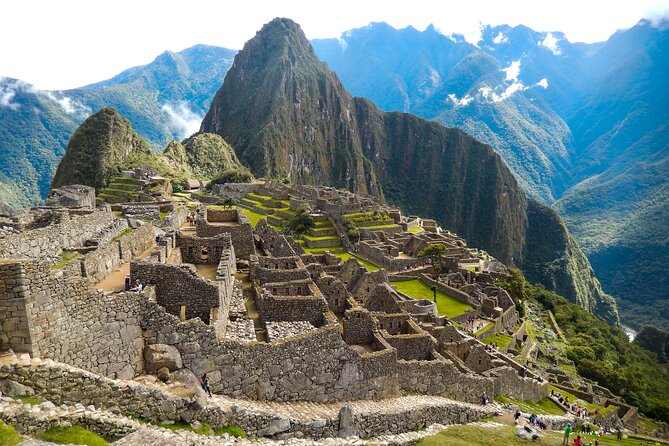 2-Day Tour: Sacred Valley & Machu Picchu – All Tickets Included - The return to Cusco and what the day feels like