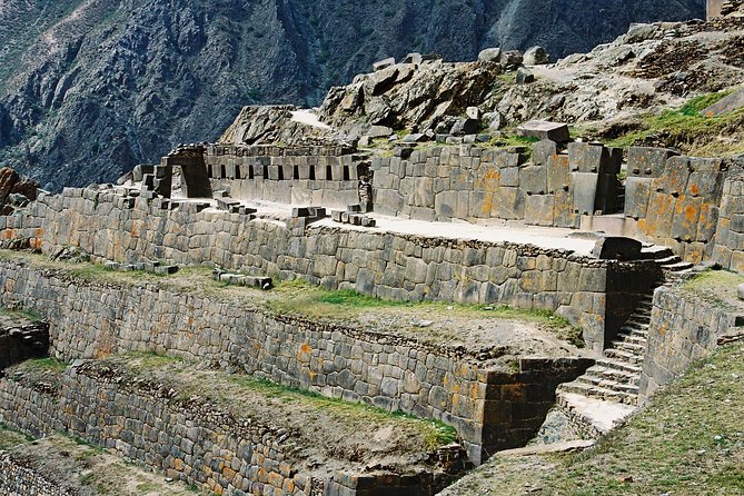 2 Days : Sacred Valley Conection Machu Picchu || Private Tour || - Ollantaytambo and its powerful stonework