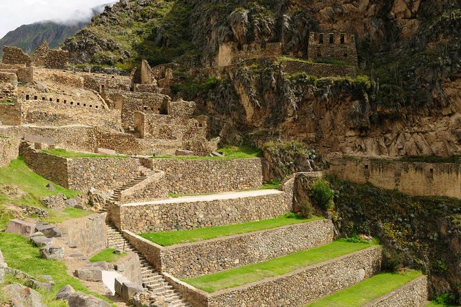 2 Days : Sacred Valley Conection Machu Picchu || Private Tour || - Urubamba lunch along the Vilcanota River