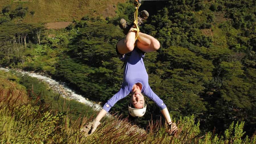 4 days/3 nights: Inka Jungle Trek to Machu Picchu - How the guides and group size affect the trip