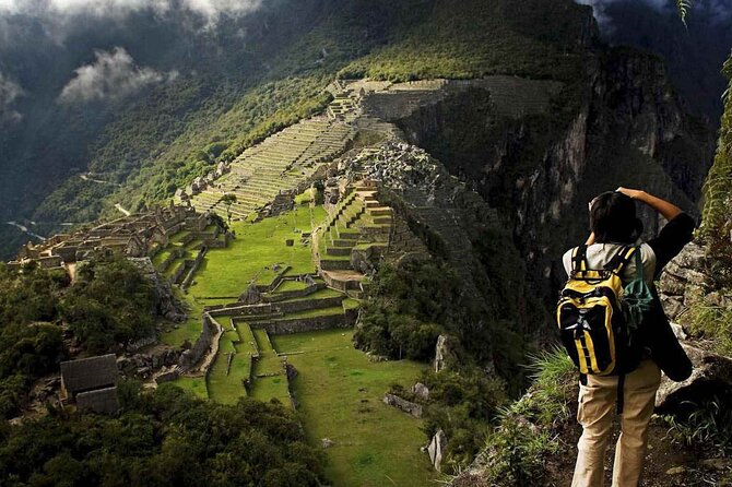 4 Days Inca Trail To Machu Picchu - Aguas Calientes, the train, and the ride back to Cusco