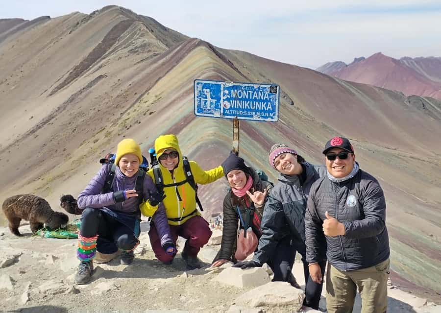 7 Colors Mountain Tour + Red Valley - The 04:00 pickup and the long ride from Cusco