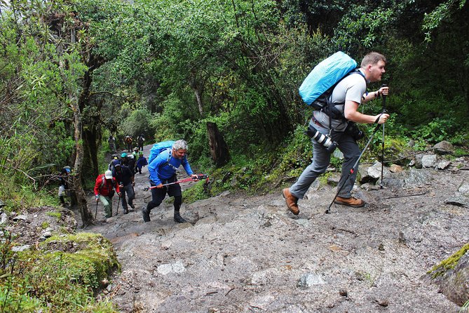 7-Day: Inca Trail Trek to Machu Picchu Group Tour - Day 3: Piscacucho, Huillca Raccay, and Wayllabamba