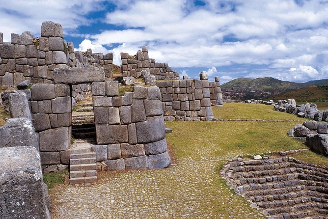 7-Day: Sacred Valley, MachuPichu, Rainbow Mountain, Humantay Lake - What $769.50 buys you in seven days