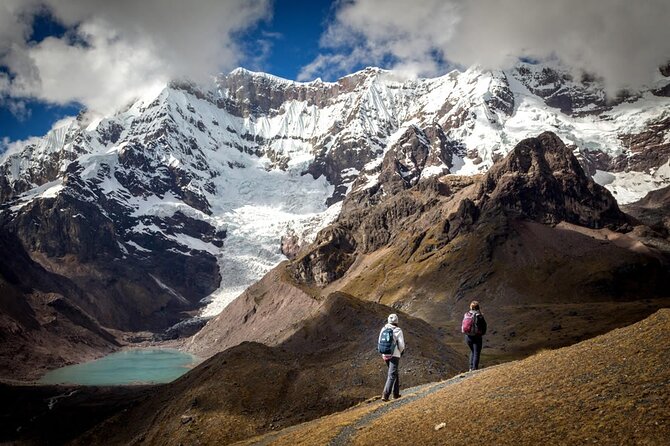 Ausangate Trek 5 Days - Day 1: Cusco to Upis and the first hot springs