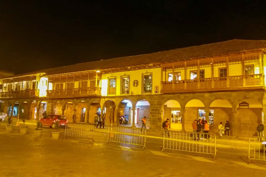 Best of Cusco: Night Tour, Pisco Sour Lessons, and Dinner - San Blas: artisans, workshops, and hill views