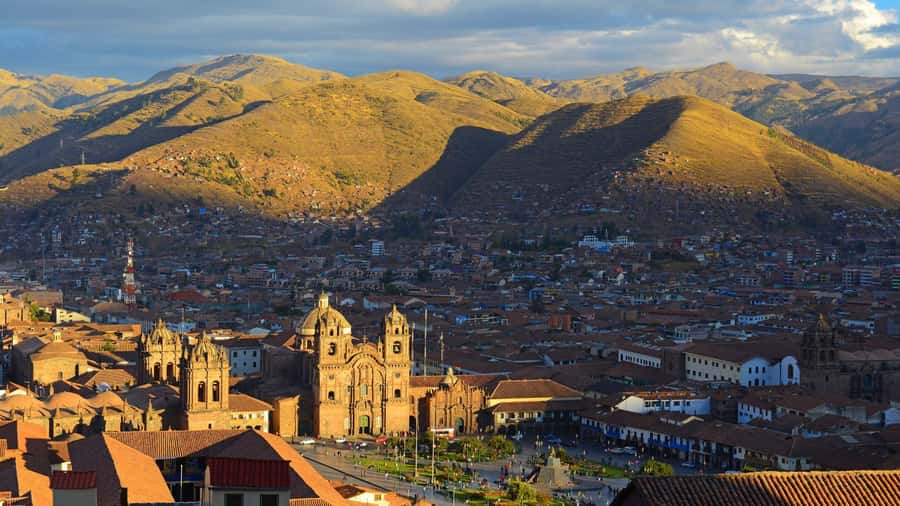Best of Cusco: Private Walking Tour with a Local - Starting at Qorikancha, where two Cuscos meet