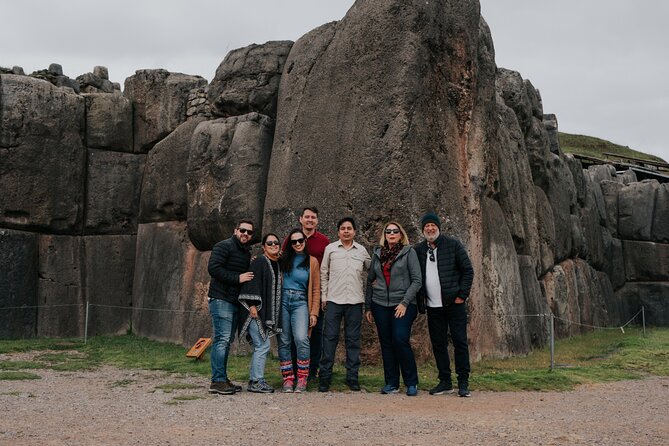 City Tour Cusco - Tambomachay: finishing with water and stone channels