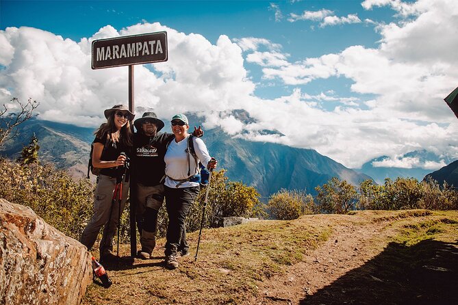Classic Choquequirao Trek – 5 Days / 4 Nights - Day 1: Cusco to Capuliyoc and down to Chiquisca