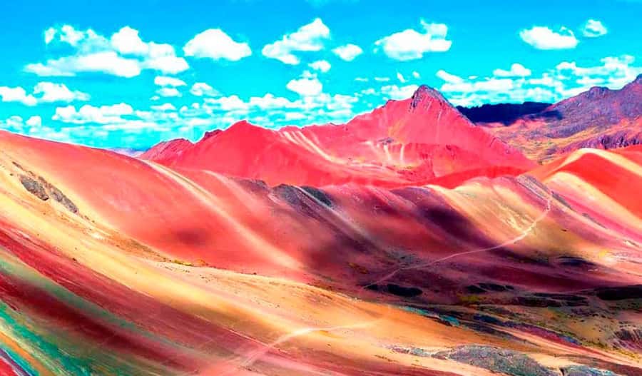 Colorful mountain tour Palcoyo | Cusco - Breakfast, transport, and the value of a bundled day