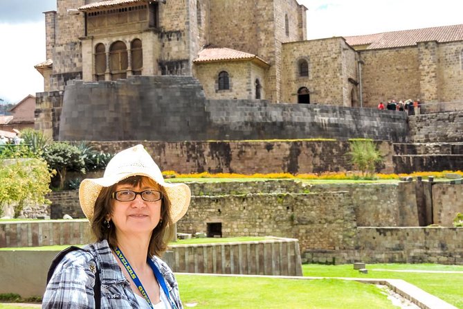 Cusco 4-Hour Private Tour Including Sacsayhuaman and Qenqo - What the private vehicle adds