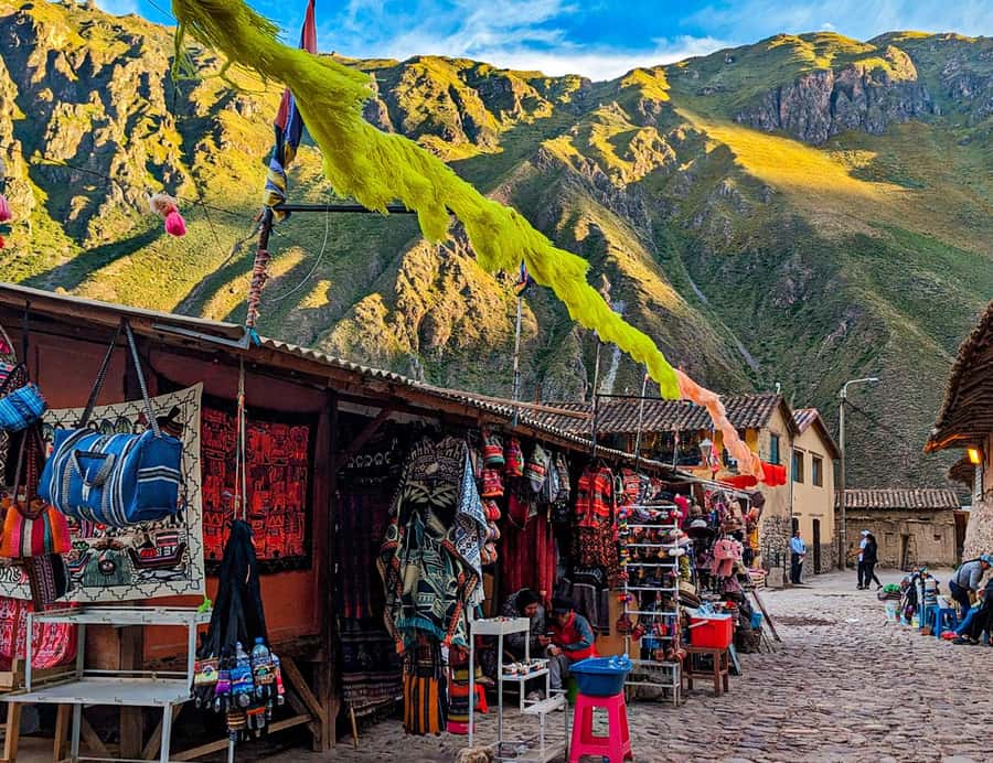 Cusco:Chinchero,Moray & Salt Mines drop-off in Ollantaytambo - What to bring for a comfortable day