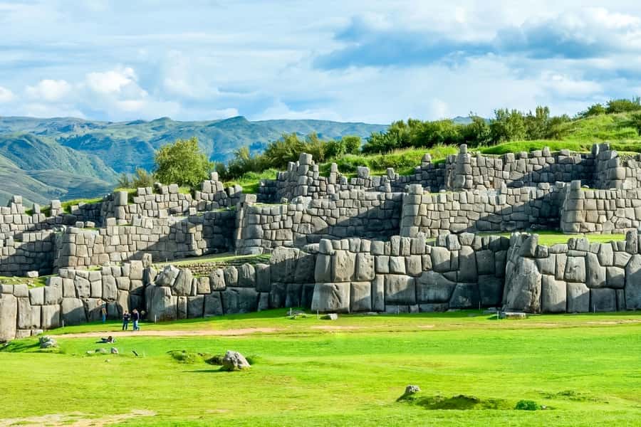 Cusco: City and Nearby Ruins 5-Hour Guided Tour - Tambomachay and the water ritual