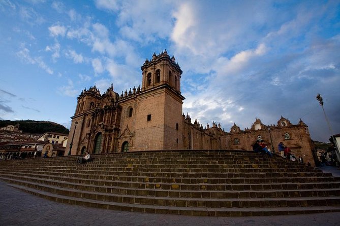 Cusco City Sightseeing, San Pedro Market, Cathedral and Qorikancha Temple - San Pedro Market, where Cusco shops for food