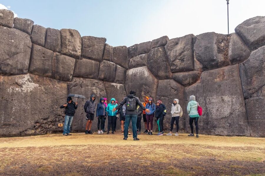 Cusco : City Tour of 4 Ruins and Sun Temple - Tambomachay and the Inca water system