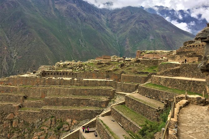 Cusco City Tour with Sacsayhuaman & Inca Sites – Small Group - Puka Pukara and the road beyond Cusco