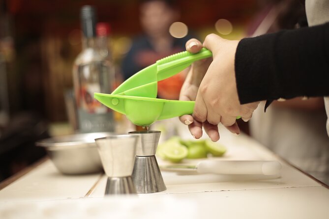 Cusco Cooking Class by ChocoMuseo in Cusco - Making a pisco sour adds a proper Cusco toast