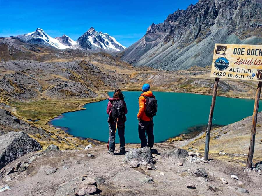Cusco: Day Trip to the 7 Ausangate Lagoons with Lunch - Breakfast in Pacchanta Before the Hike
