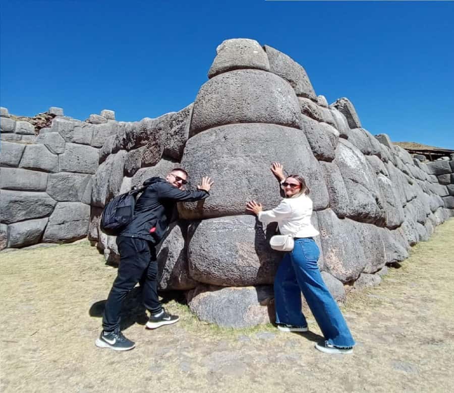 Cusco: Historical Guided City Tour with 4 Inca Ruins - Qorikancha, where Inca religion met Spanish colonial power