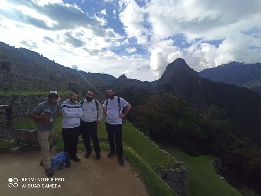 Cusco: Machu Picchu Day Trip with Train + Entrance ticket - The return train and bus to Cusco