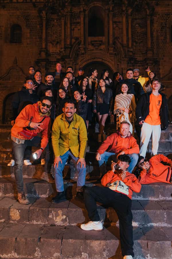 Cusco: Pub Crawl with Skip-the-Line Access and Drinks - Moving through three bars in four hours