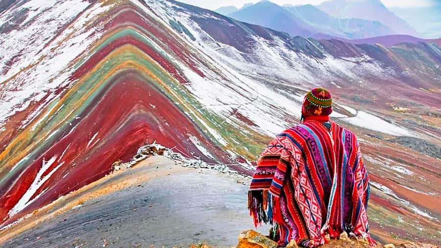 Cusco: Rainbow Mountain and viewpoint red valley ( optional) - The two-hour walk to Montaña de Colores