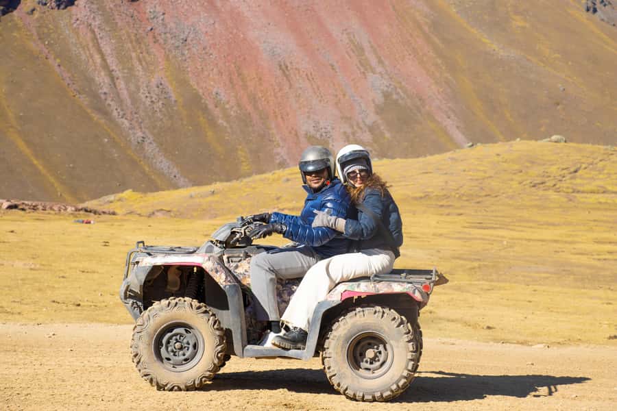 Cusco: Rainbow Mountain ATV Tour with Breakfast & Lunch - The early road to Cusipata and breakfast