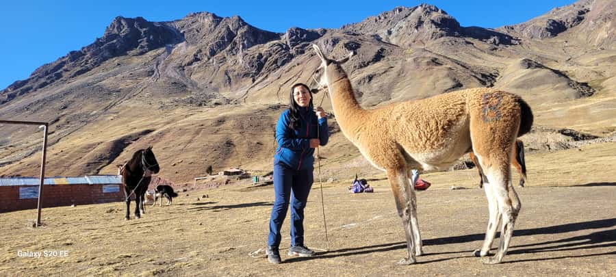 Cusco: Rainbow Mountain & Red Valley Tour with Picnic meals - Rainbow Mountain and the Ausangate range