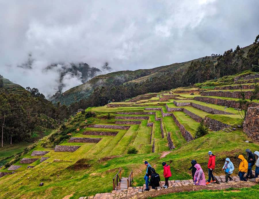 Cusco:Sacred Valley Pisaq,Ollantaytambo,Chinchero with Lunch - Pisac: ruins, terraces, and the great Inca cemetery