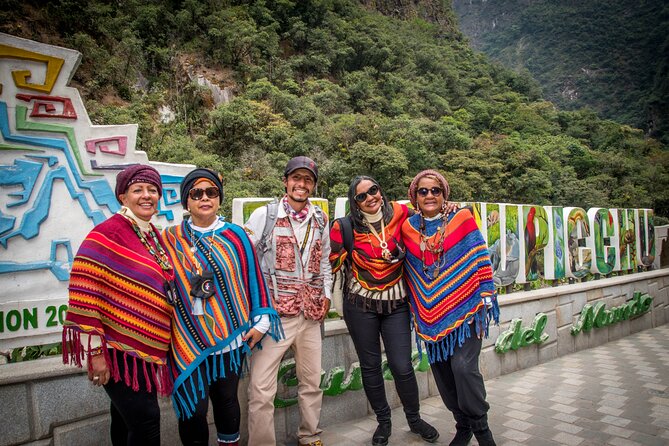 Day Trip to Machu Picchu from Cusco - The 2:30 a.m. pickup and road to Ollantaytambo