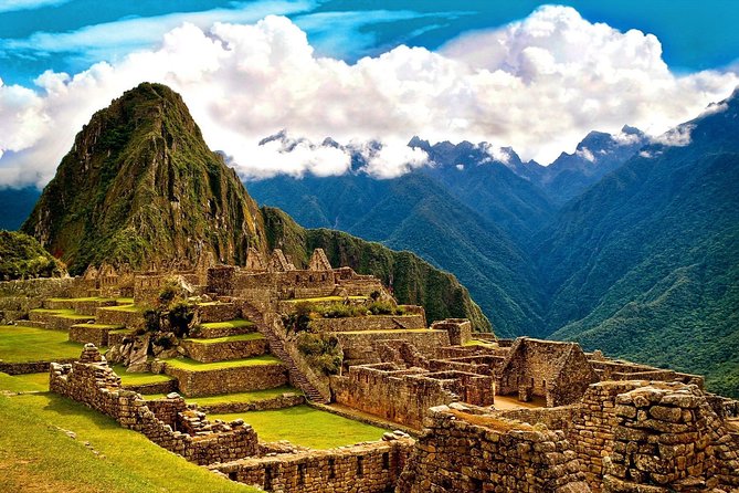 Epic Machu Picchu 2-Day Adventure by Car with Overnight Stay - Should you book it?