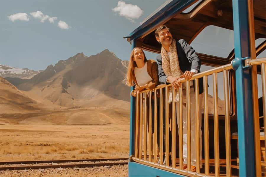 Excursion Cusco - Puno - Titicaca Observatory Train - Starting early in Cusco or Puno