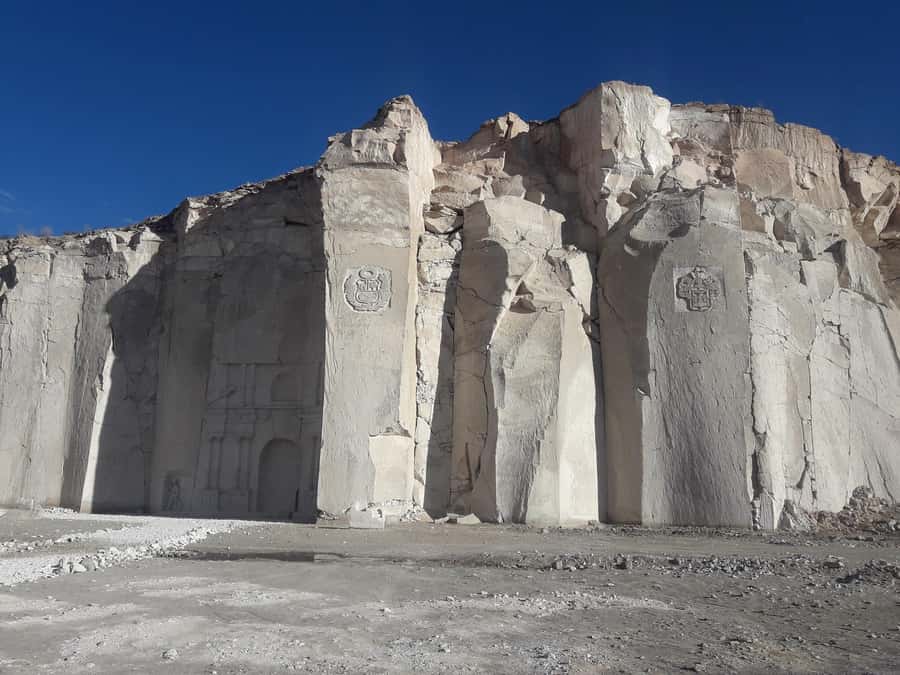 Excursion + Sillar and Culebrillas Route in Arequipa - Meeting the quarry worker and cutting sillar