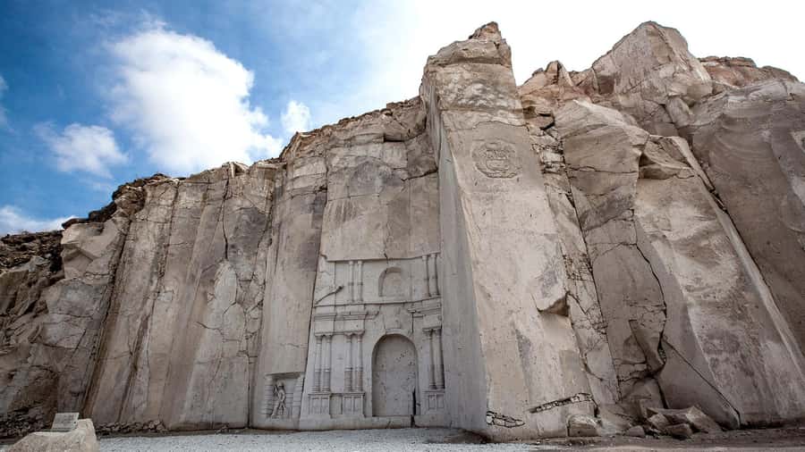 Excursion + Sillar and Culebrillas Route in Arequipa - Wari petroglyphs at the end of the walk