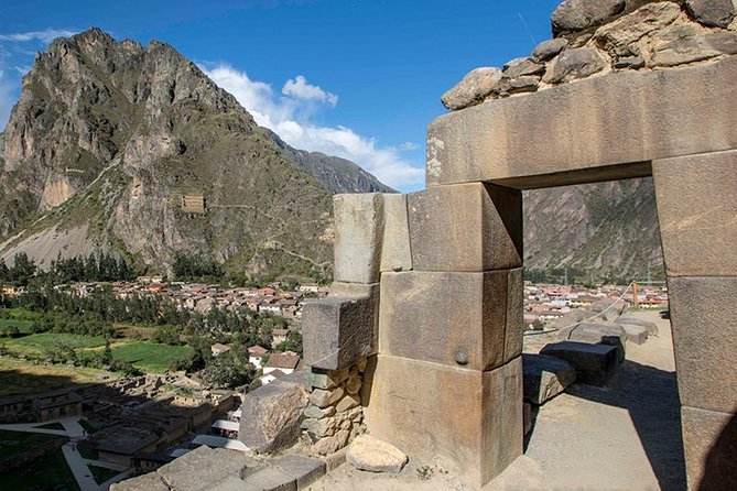 Excursion to Sacred Valley of the Incas tour - Private service. - Urubamba River and the buffet lunch