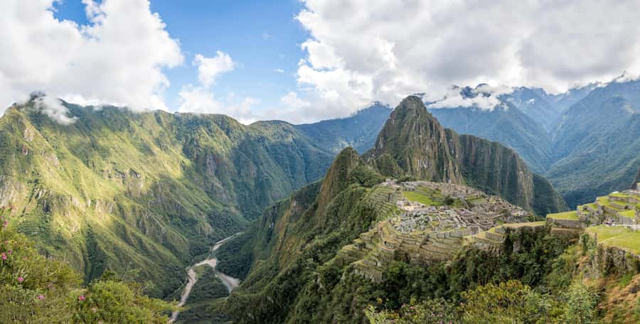 From Cusco: 2-Day Inca Trail to Machu Picchu - The Hydroelectrica walk to Aguas Calientes