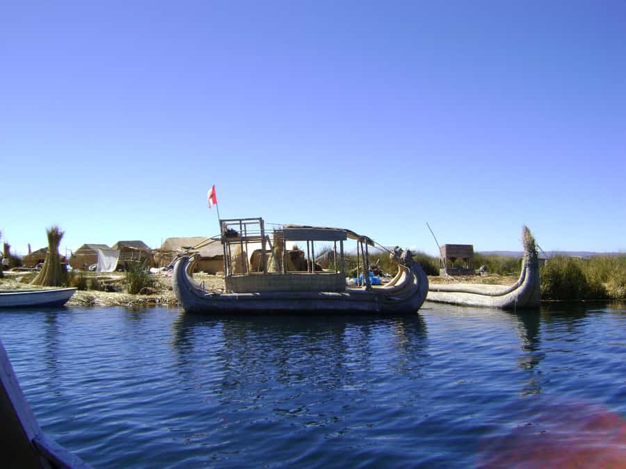 From Cusco: 2-Day Lake Titicaca Tour - Day 2: Uros Islands by boat