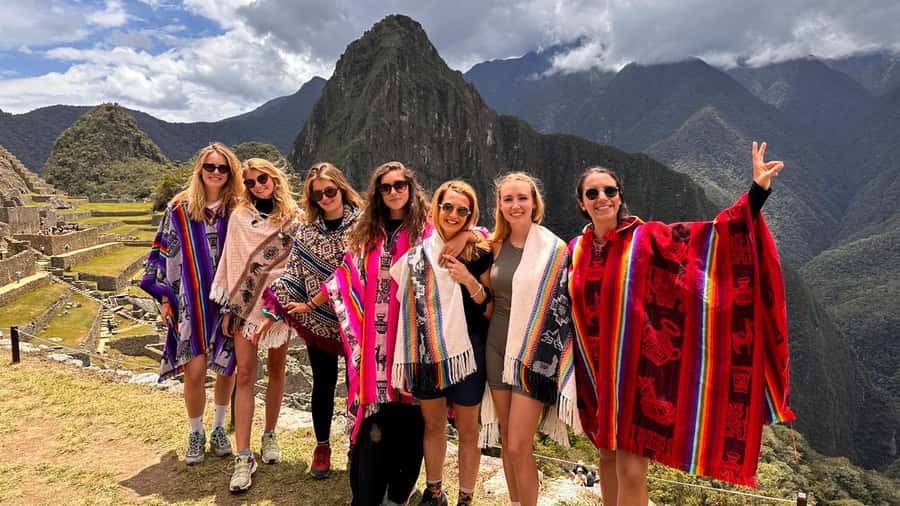 From Cusco: 2-Day Trip to the Sacred Valley and Machu Picchu - Aguas Calientes and the early bus uphill