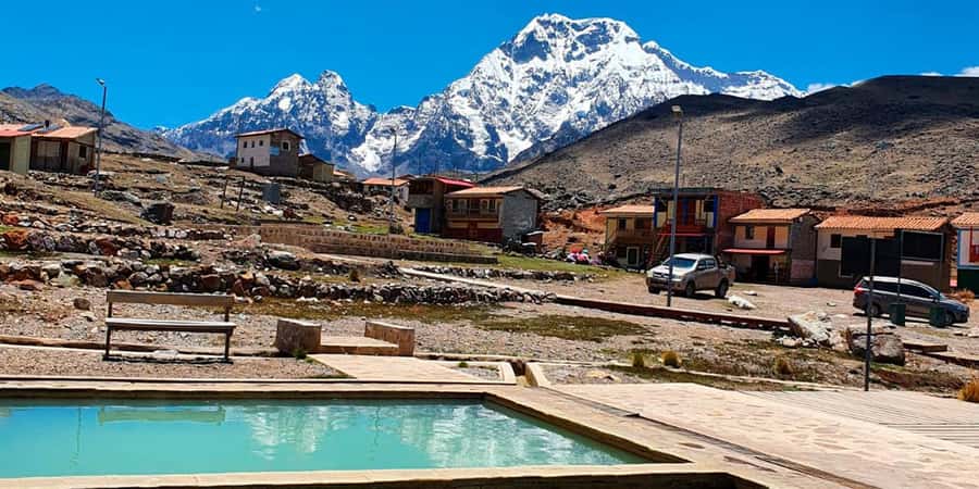 From Cusco: 7 Lakes Ausangate Trek with Breakfast and Lunch - Why Ausangate feels different from Humantay Lake