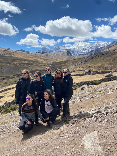 From Cusco: 7 lakes with hot springs in Ausangate and meals - The first 1.5 hours are the hard part