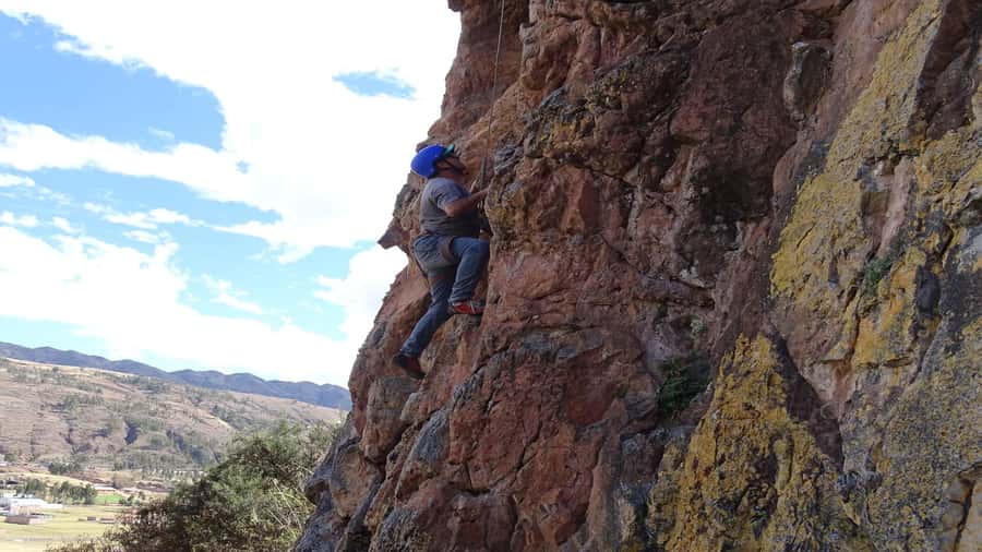 From Cusco: Balcony of the Devil Rock Climbing - What to wear and carry at 3,750 meters