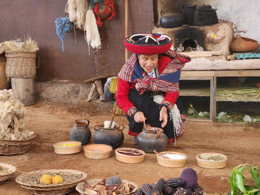 From Cusco: Chinchero, Moray, Maras, Ollantaytambo and Pisaq - A Full Sacred Valley Day From Cusco