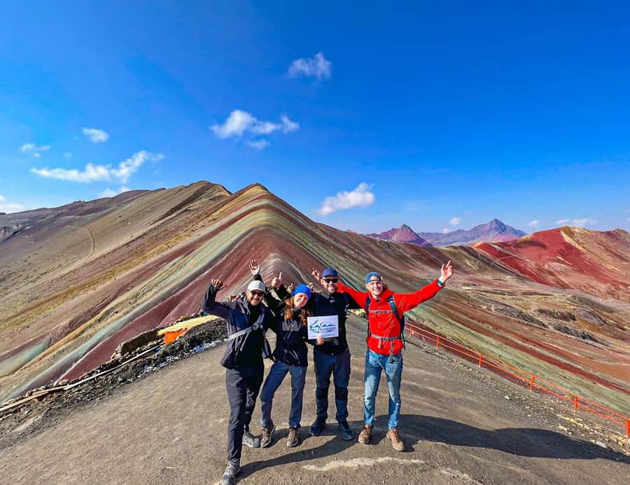 From Cusco: Full Day Rainbow Mountain + Red Valley | PRIVATE - The early road to Cusipata