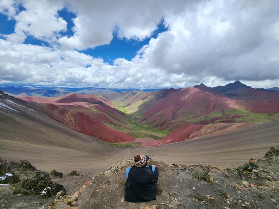 From Cusco: Full Day tour to Rainbow mountain and Red Valley - Who should book this outing